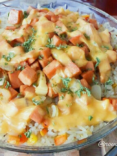 Foto resep Butter rice with Chicken luncheon (nasi panggang)