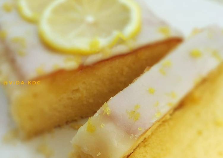 Lemon butter cake