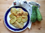 A picture of courgettes in olive oil