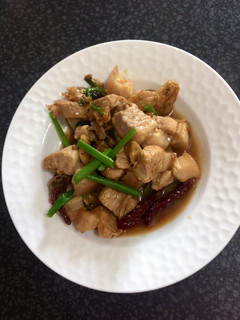 A picture of Pork rice wine stew.