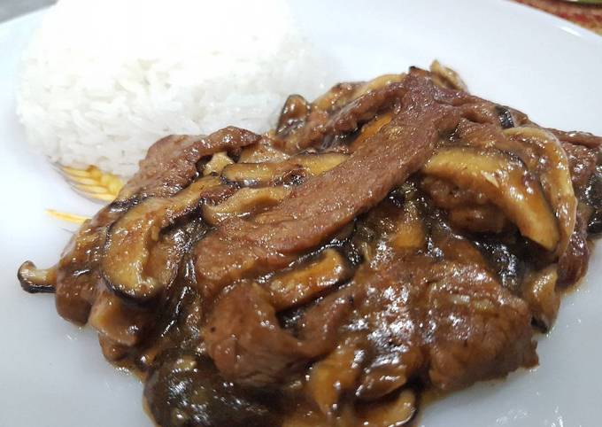 Beef and Mushroom in Hoison Sauce