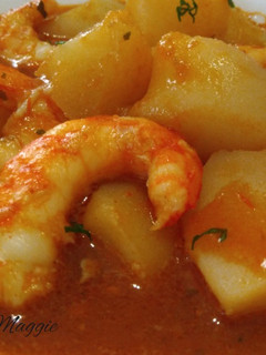 Una foto de Guiso de patatas con gambas