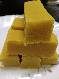 மைசூர் பாக் (Mysore Paak Recipe in Tamil) செய்முறை முக்கிய புகைப்படம்