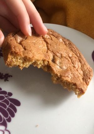 A picture of Chocolate chip cookies.