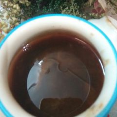 A picture of Imli ki saunth with Jaggery.