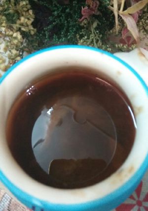 A picture of Imli ki saunth with Jaggery.