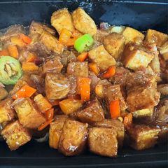 A picture of Crispy Tofu Sisig.