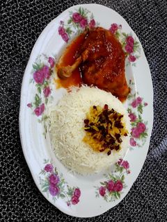 عکسی از دستور خورشت مرغ خوش رنگ و لعاب