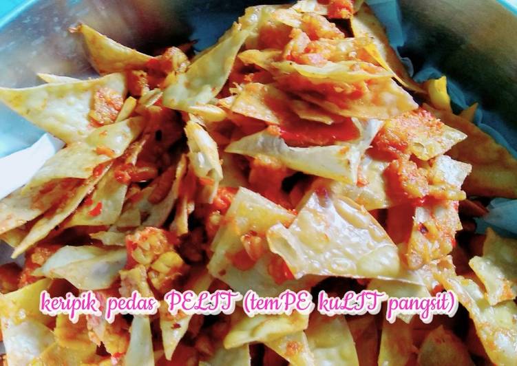 Keripik pedas PELIT (temPE kuLIT pangsit)