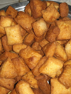 A picture of Half cakes.