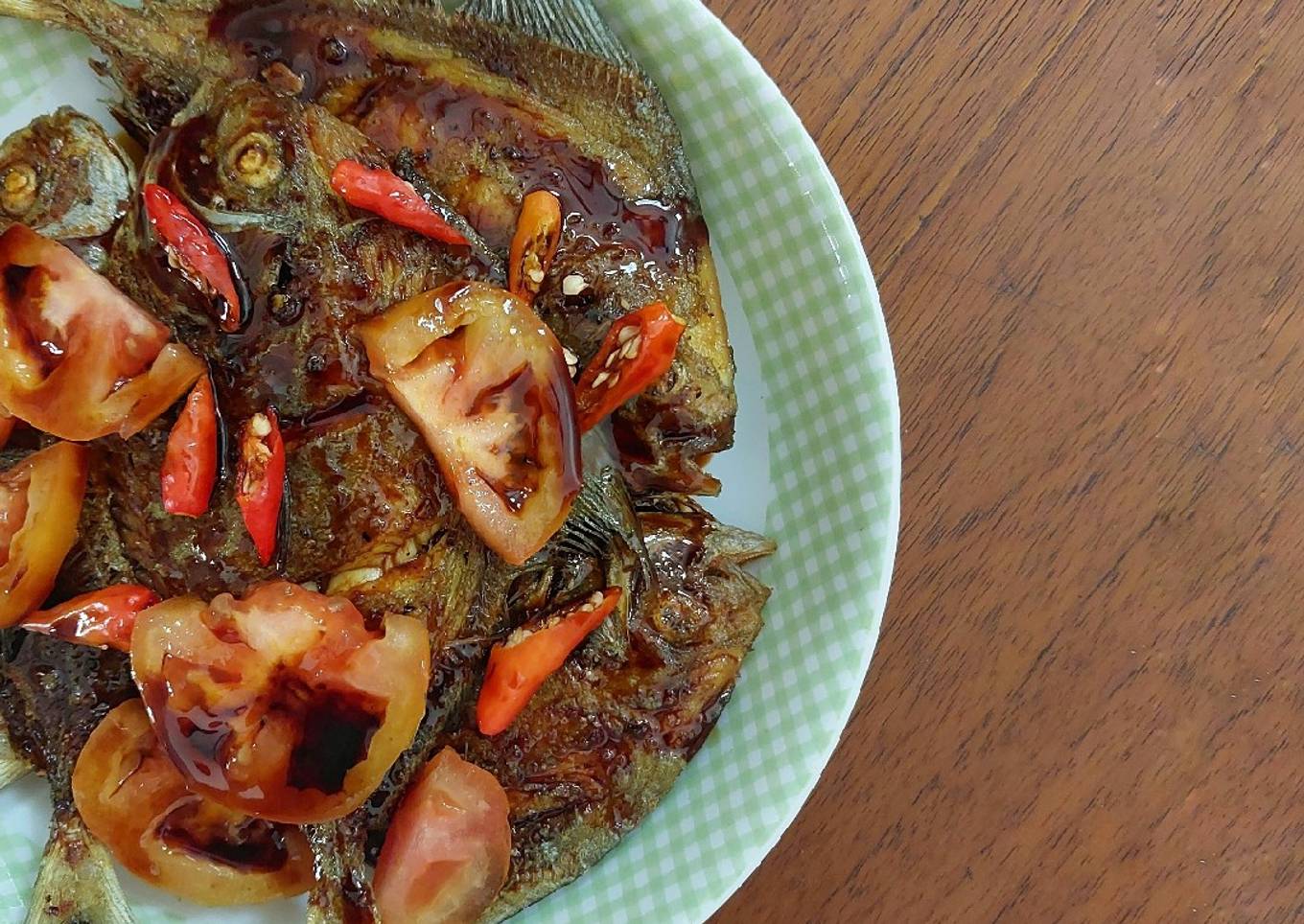 Ikan Bawal Bumbu Kecap