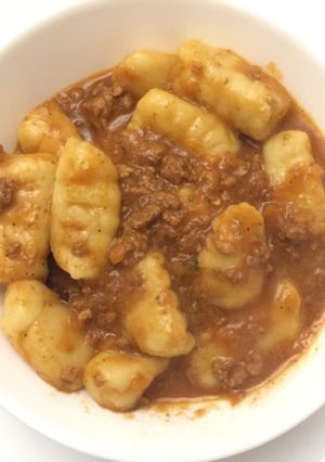 Une photo de Gnocchi maison à la bolognaise