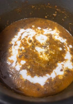 A picture of Dal makhni.