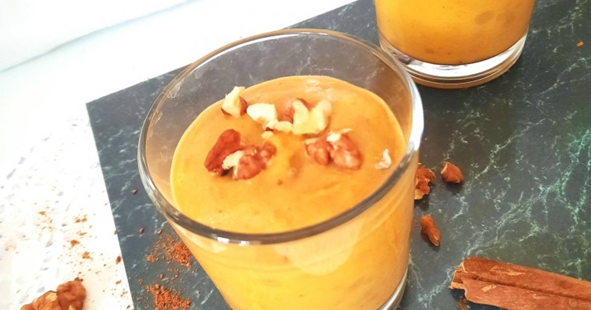 4 easy and tasty pumpkin spice smoothie recipes by home cooks - Cookpad