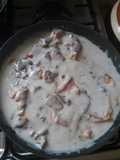 Milanesa de pollo en crema de champiñón 🍄🍲