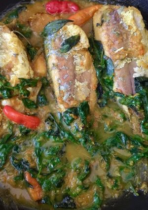 Foto resep Gulai Ikan Daun Kemangi