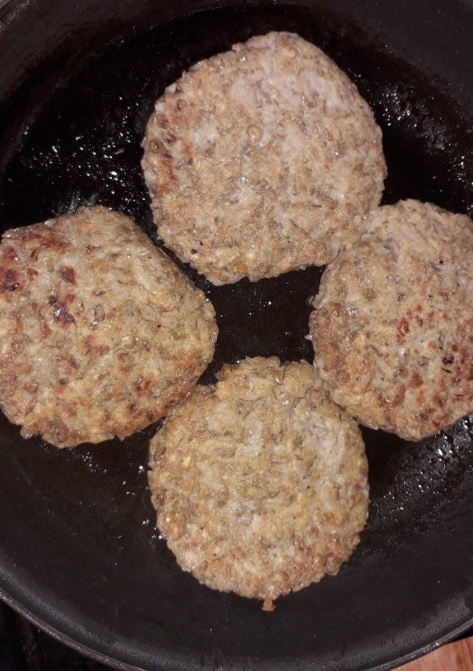 Una foto de Tortitas de lentejas y arroz