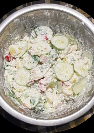 Tejfölös vegyes saláta recept fotója