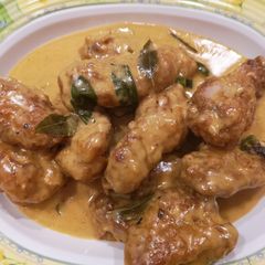 A picture of Salted Egg Butter Chicken.