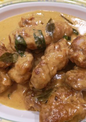 A picture of Salted Egg Butter Chicken.