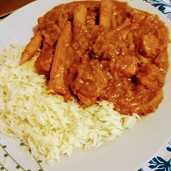 English korma - vegan "chicken" A picture of English korma - vegan "chicken".