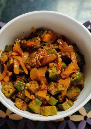 A picture of Bhindi pyaz fry recipe.