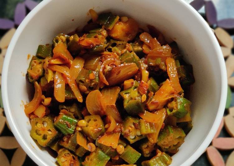 Recipe of Super Quick Homemade Bhindi pyaz fry recipe