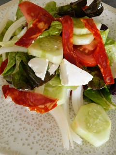 Una foto de Ensalada de pamplonica