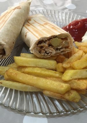 A picture of Chicken Shawarma.