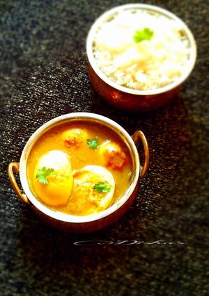 A picture of Egg keema masala in coconut milk.