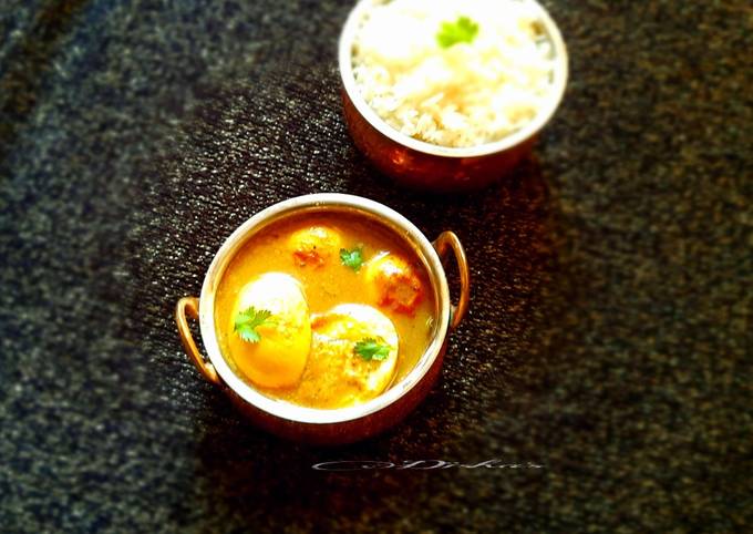 Recipe of Jamie Oliver Egg keema masala in coconut milk