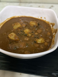पिंडी छोले (pindi chole recipe in hindi) रेसिपी मुख्य फोटो