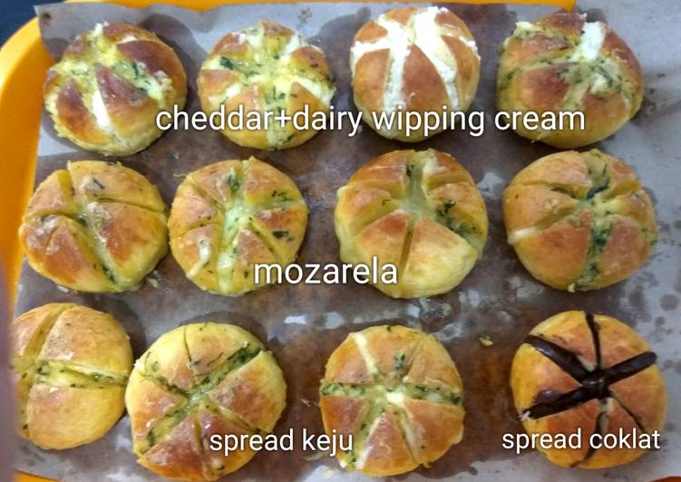 Korean garlic bread
