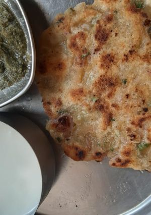 A picture of Suji ki Roti/Semilona Chapti.