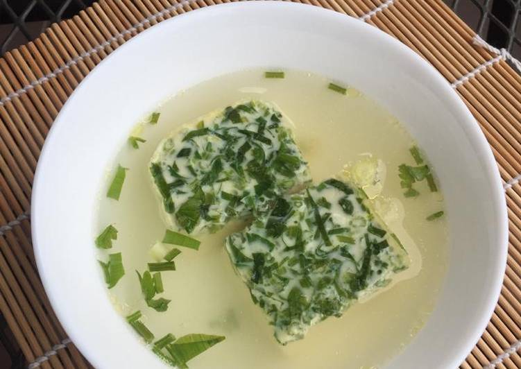 Cara Gampang Menyiapkan Sup tahu sutra sayuran yang Enak Banget