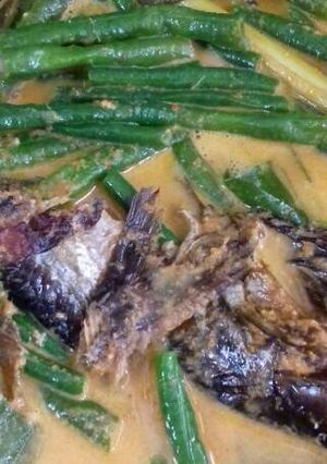 Foto resep Gulai ikan salai patin kacang panjang sedap