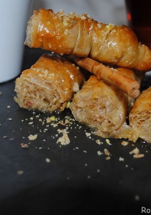 A picture of Baklava Rolls.