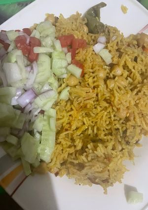 A picture of White Chana pulao.