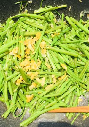 Hình của món Rau muống xào tỏi.