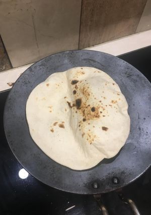 A picture of Tava Naan.