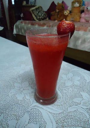 A picture of Strawberry shake.