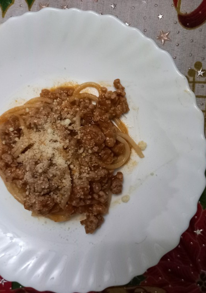 Una foto de Pasta a la boloñesa