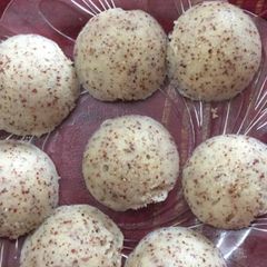A picture of Sprouted ragi instant idli.