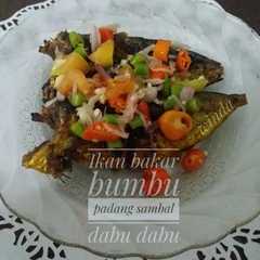 รูปของ Ikan bakar bumbu padang sambal dabu dabu