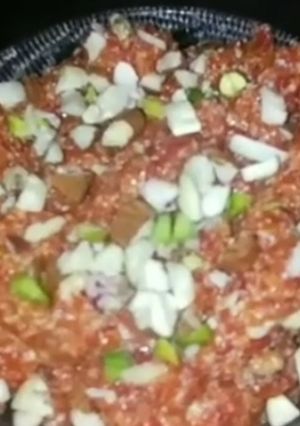 A picture of Gajar ka halwa with mawa.