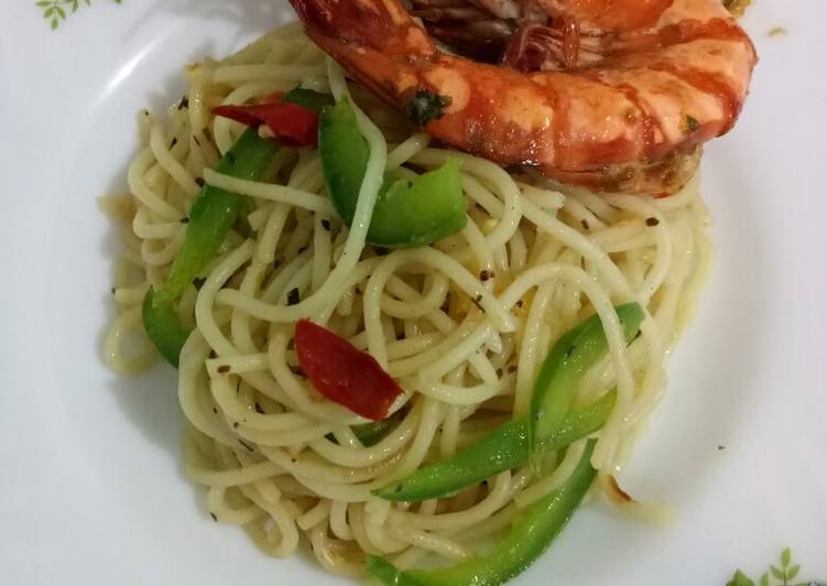 Bumbu mengolah Spaghetti Aglio Olio &amp; Sauteed Grilled Prawn Anti Gagal
