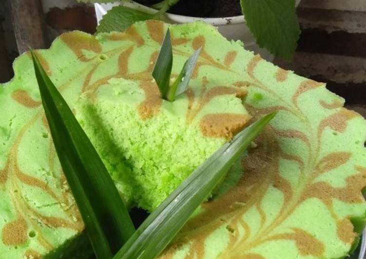 Resep Bolu pandan motif coklat mantullll…😋, Lezat