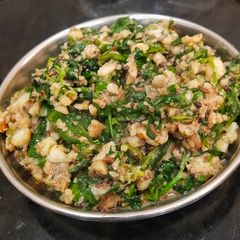 A picture of Lahsuni Methi Garlic Fenugreek.