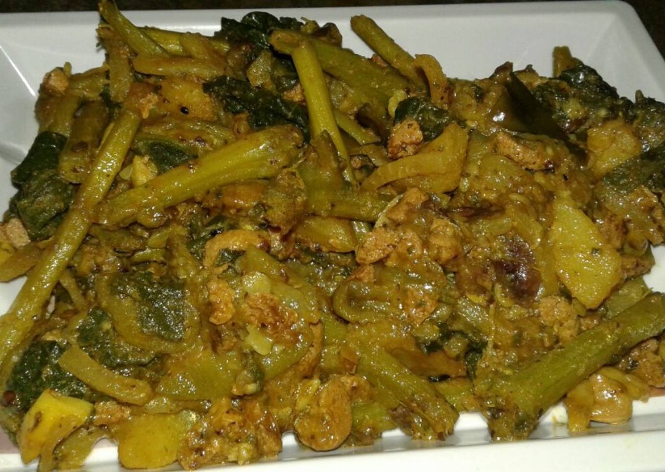 Pumpkin leaves stir fry(kumro saker chorchori)