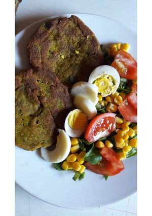Una foto de Hamburguesas de arroz, acelga y zanahoria